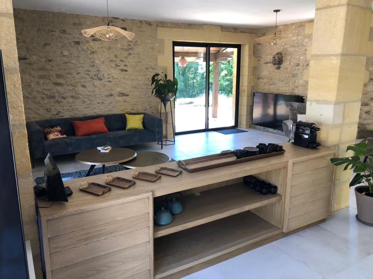 Gite Le Domaine Aubazen La Chapelle-Aubareil 外观 照片